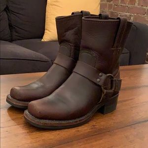 NWOT Frye Biltrite Motorcycle Boots